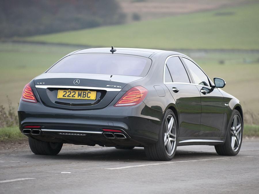  Mercedes-Benz S63 AMG 2014 года  (UK) (фото 12 из 24)